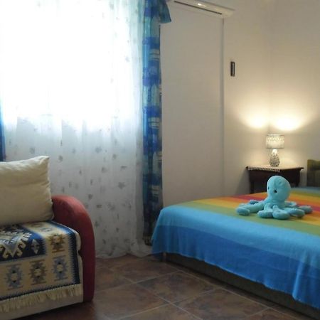 Family Apartment Garden And Sea Petrovac Exterior photo