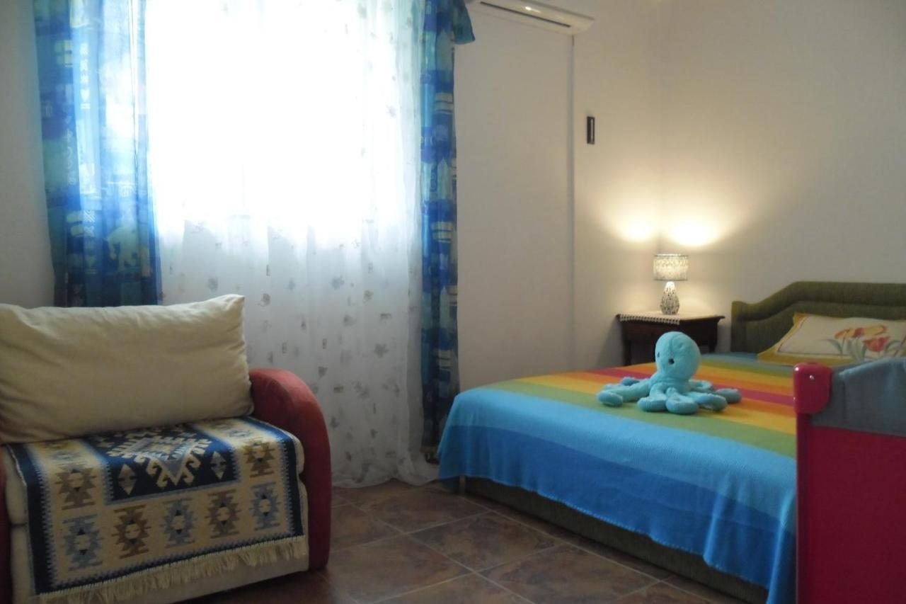Family Apartment Garden And Sea Petrovac Exterior photo
